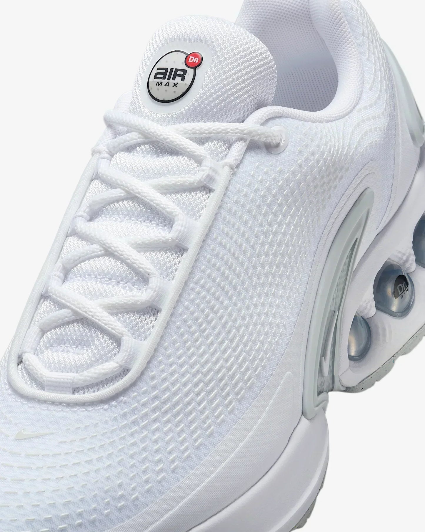 Nike DN Blanche