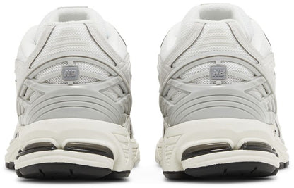 New Balance 1906R Silver Metallic Cream