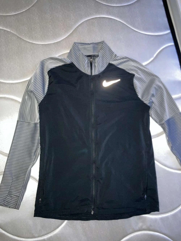 Haut nike running zabuza