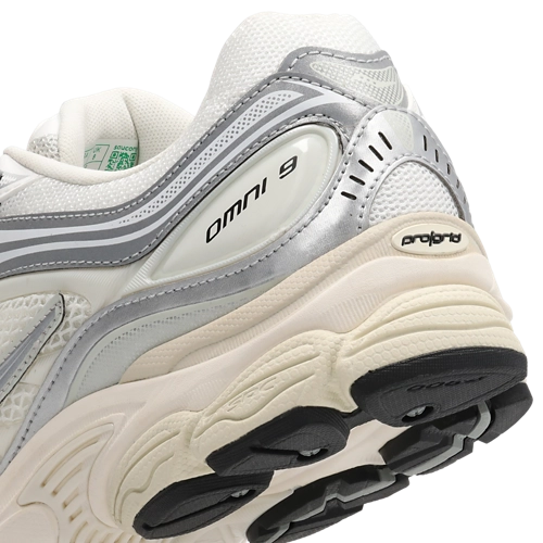 Saucony Progrid Omni 9 Blanc