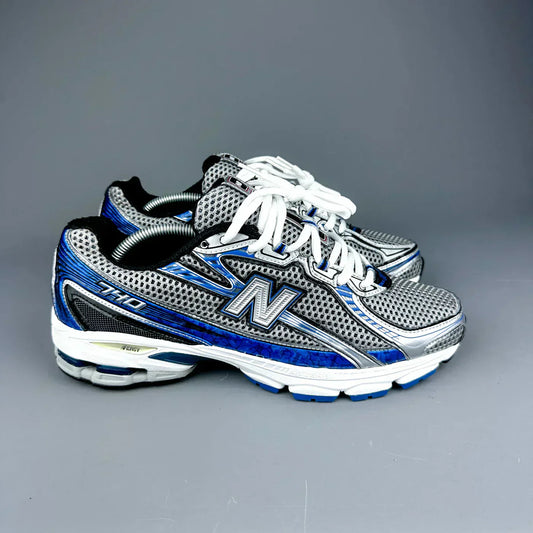 New Balance 740 Bleu