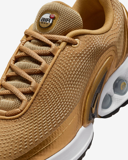 Nike DN Gold